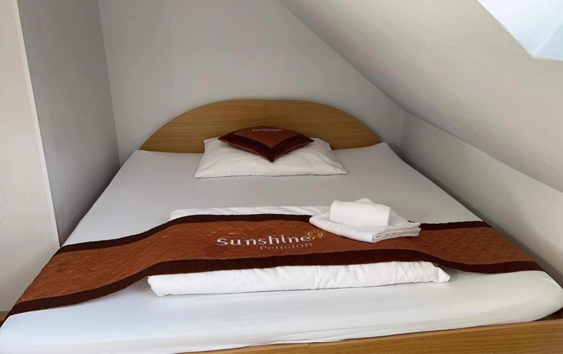Sunshine Pension Karlsbad Exterior foto