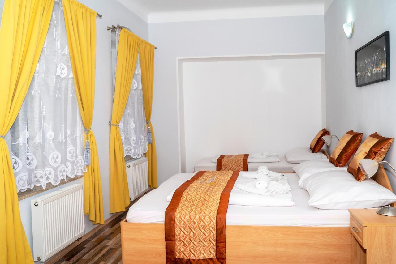 Sunshine Pension Karlsbad Exterior foto