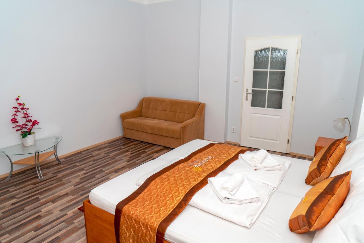 Sunshine Pension Karlsbad Exterior foto